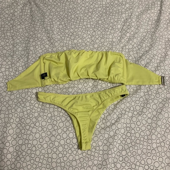 Disruptive youth bikini - Picture 3 of 5